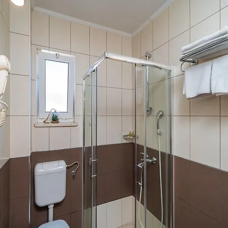 Senjo - With Balcony And Garden View 5 דירה קאבטאט