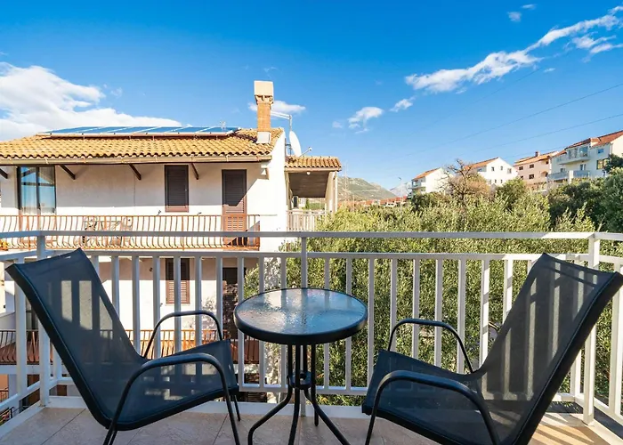 Senjo - With Balcony And Garden View 5 Cavtat